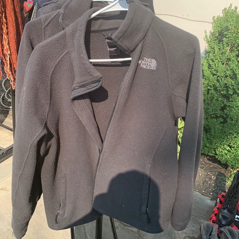 Dark grey north face jacket